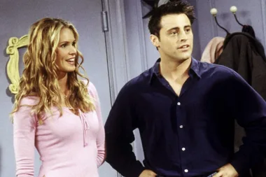 26 Celebrity Guest Appearances On ‘Friends’ That You’ve Probably Forgotten About