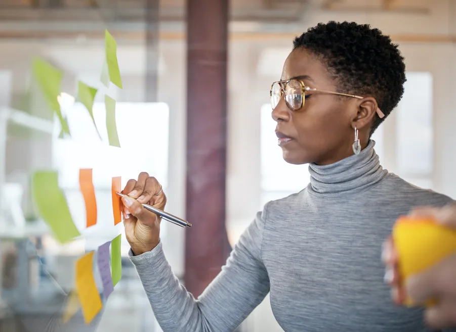 woman-working