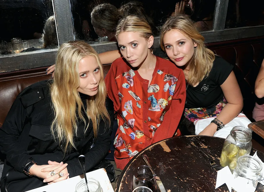 mary-kate-ashley-elizabeth-olsen