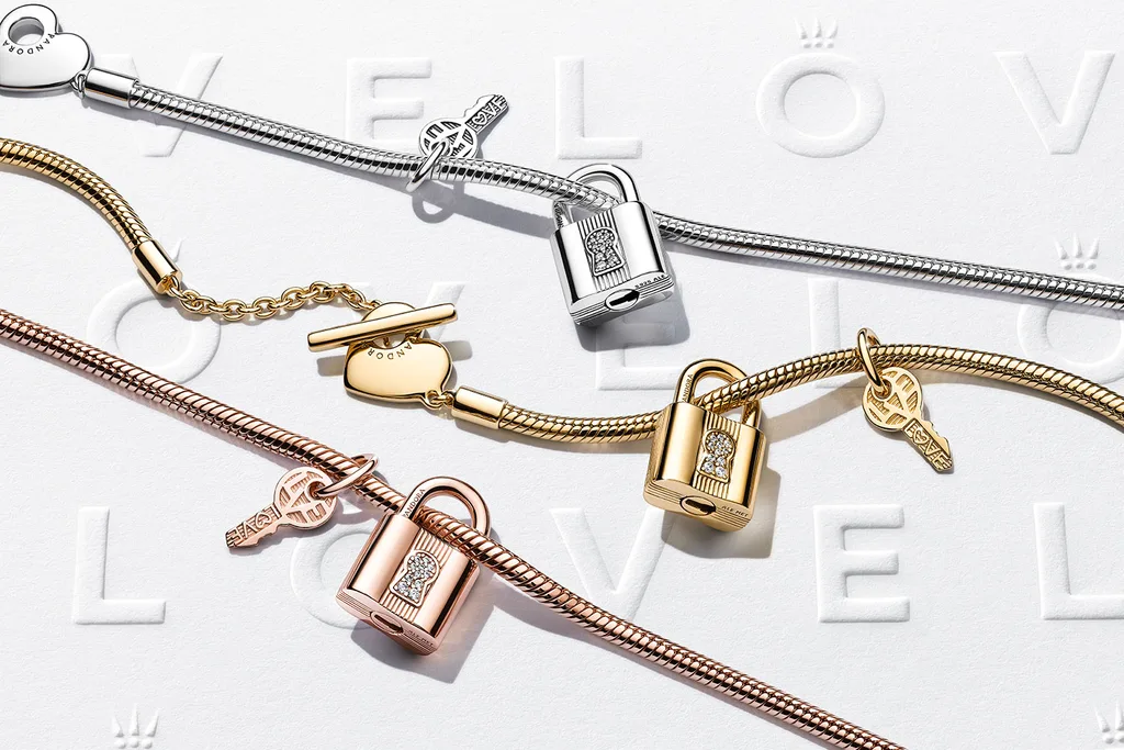 Pandora padlock and key charm