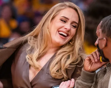 Adele Minding Her Own Business At A Basketball Game Is Now A (Very Hilarious) Meme