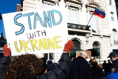 Here’s How Australians Can Help Ukraine (And Which Celebrities Have Committed To The Cause)