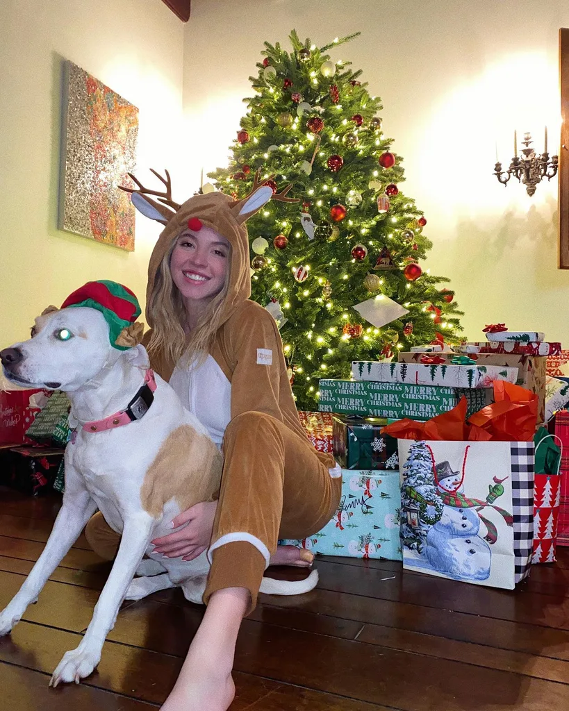 sydney sweeney dog