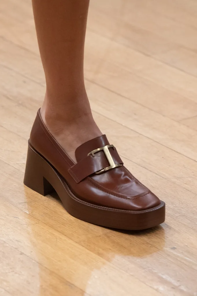 TODS T Timeless Heeled Leather Loafers