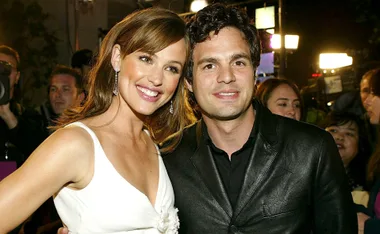 Jennifer Garner & Mark Ruffalo Recreated A ‘Suddenly 30’ Moment In Their New Film