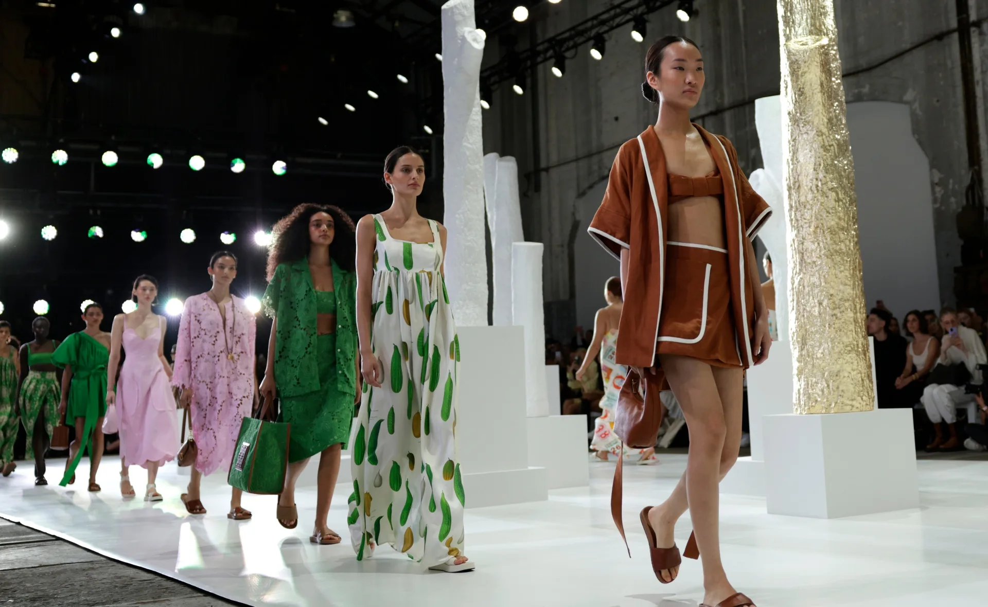 Oroton’s Resort 2023 Collection Was An Ode To The Seaside