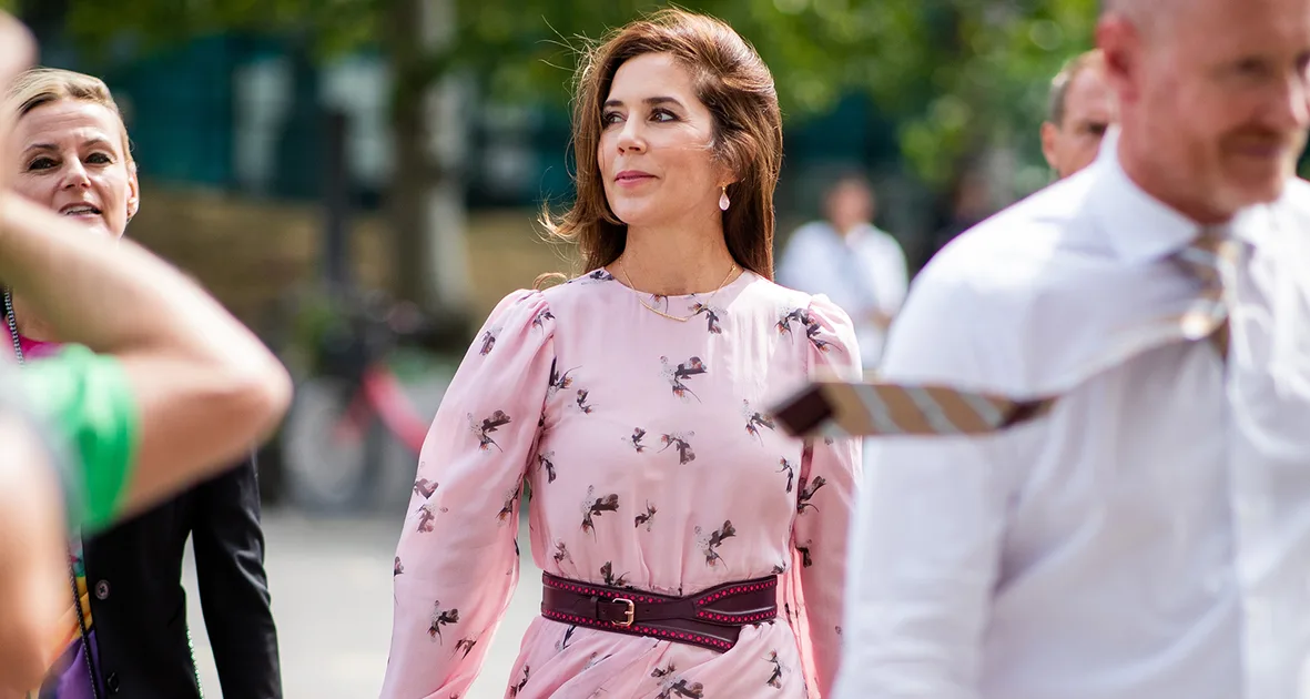 how to dress like princess mary 38 Times Princess Mary Gave Us Workwear Inspiration