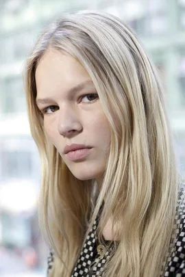 Makeup-less beauties at Proenza Schouler