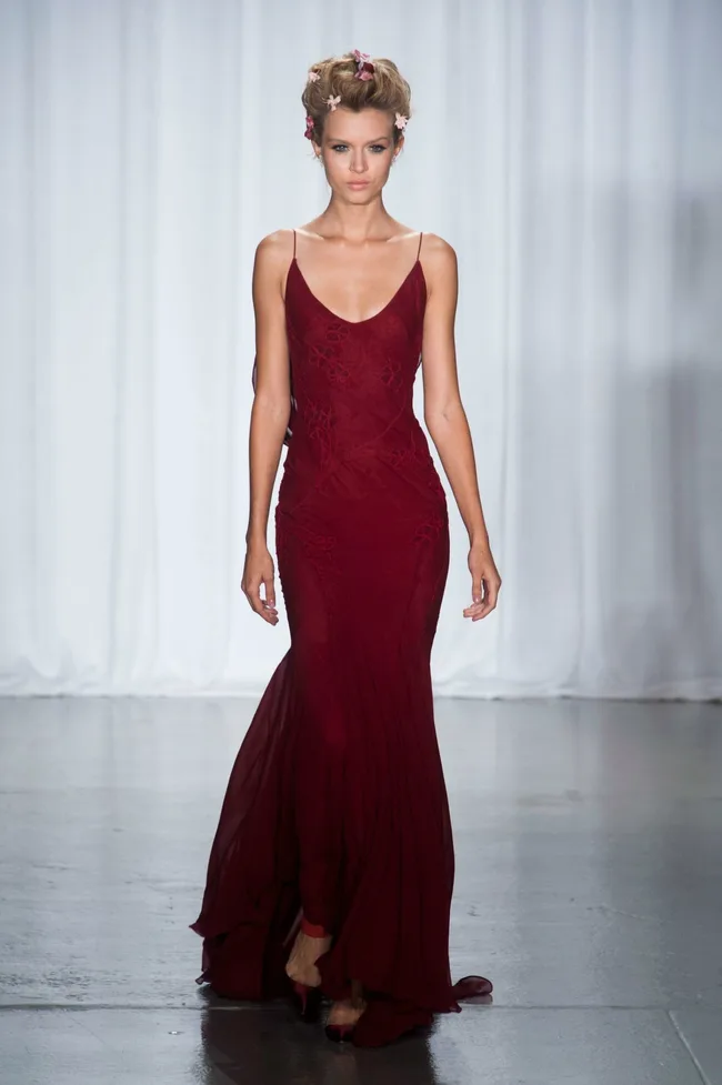 Zac Posen SS14 Collection: Fashion Highlights and Key Trends | ELLE Zac Posen SS14 Collection: Fashion Highlights and Key Trends | ELLE