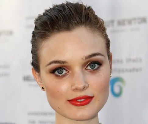 Bella Heathcote