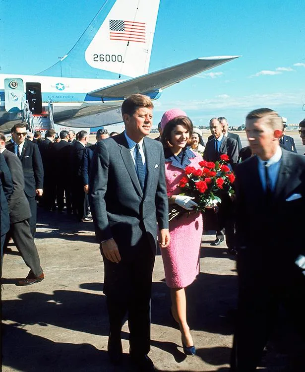Jackie Kennedy's pink suit can never be seen Jackie Kennedy's pink suit can never be seen