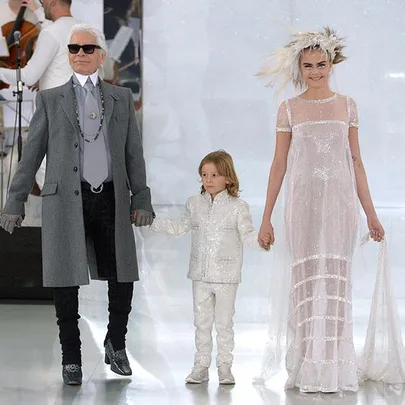 Karl Lagerfeld, Hudson Kroeing and Cara Delevingne