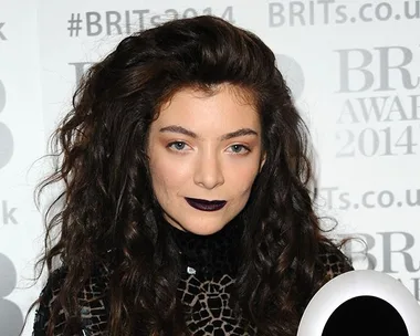 Lorde's beauty look at the Brit Awards