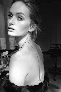 The Sass and Bide Star Selfie @annabellabarber