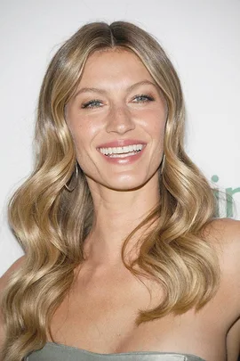 Gisele Bundchen the new face of Chanel No. 5