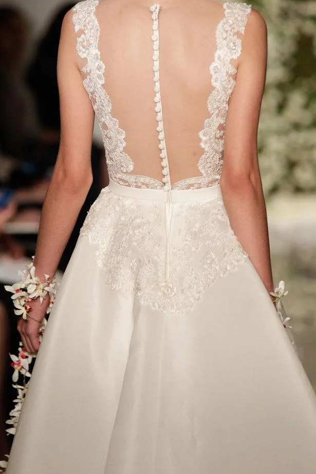 dress with lace winter 2015 Yulia Yanina Fall-Winter 2014-15 Couture Black, long-sleeved, silk dress with floral lace effect embroidery