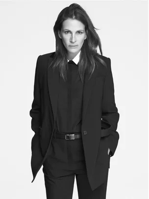 Julia Roberts stars in Givenchy’s SS15 campaign