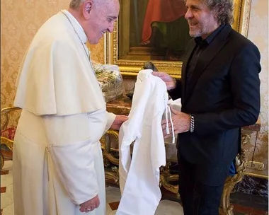 Diesel gifts Pope Francis new jeans