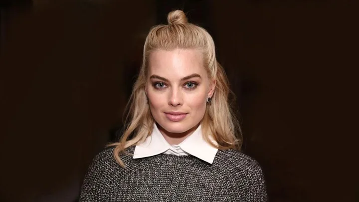 Margot Robbie's man bun