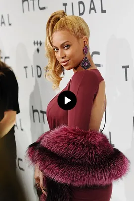 Watch Beyonce Tell Assistant To Stop Touching Her