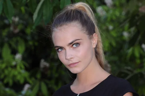 Cara Delevingne Is Super Creepy As Enchantress In Suicide Squad