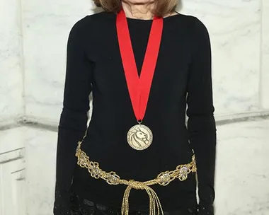 Time Gave Gloria Steinem A Gucci Bag To Make Up For The Pay Gap