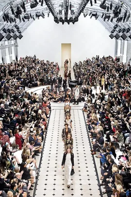 Burberry Prorsum SS16 in London