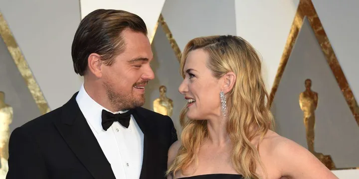 Kate Winslet and Leonardo DiCaprio at the 2016 Oscars together.