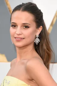 Beauty Chameleon: Alicia Vikander