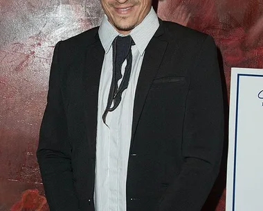 Andrew Keegan.