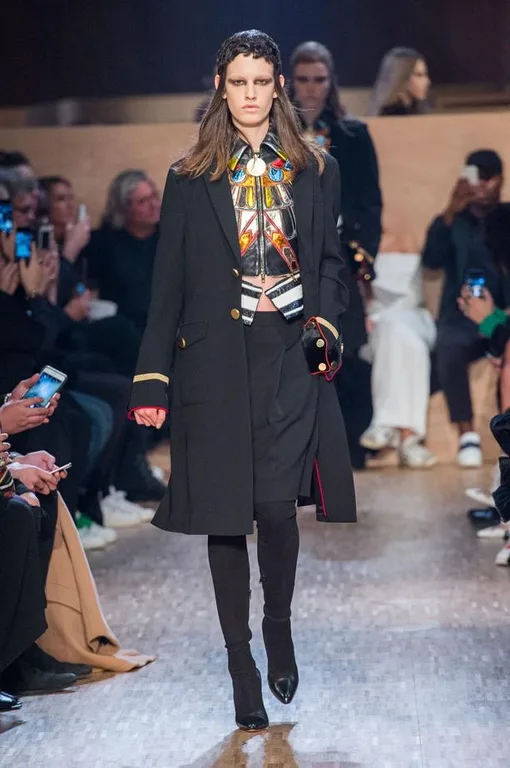 Givenchy AW16: Essential Pieces and Fashion Highlights | ELLE