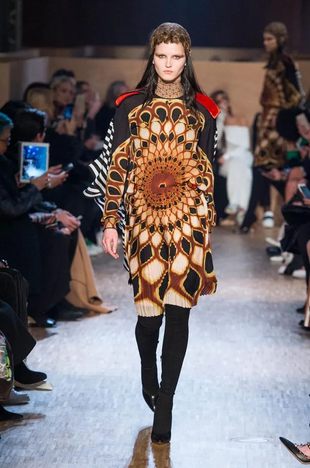 Givenchy AW16: Essential Pieces and Fashion Highlights | ELLE