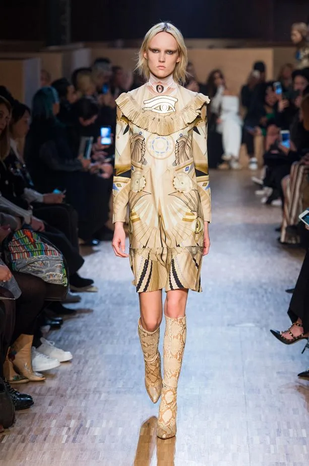 Givenchy AW16: Essential Pieces and Fashion Highlights | ELLE