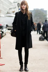 Freja Beha Erichsen in skinny jeans