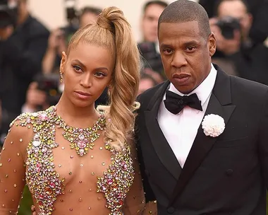 Beyonce and Jay Z at the 2015 MET Gala.