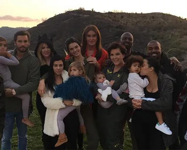 Kardashian/Jenner Thanksgiving family portrait.