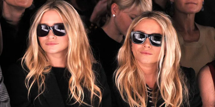 Mary-Kate and Ashley Olsen.