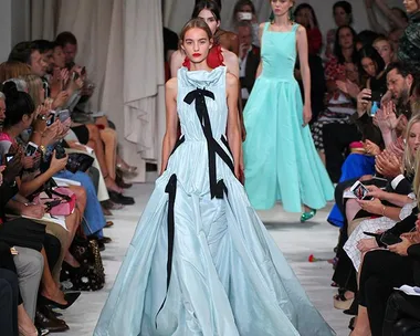 Oscar de la Renta runway.