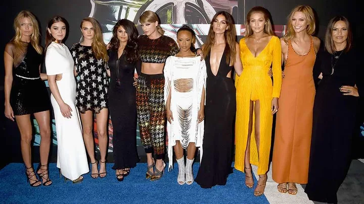 Models Gigi Hadid and Martha Hunt, actress Hailee Steinfeld, model Cara Delevingne, recording artists Selena Gomez and Taylor Swift, actress Serayah McNeill, model Lily Aldridge, actress Mariska Hargitay and model Karlie Kloss attend the 2015 MTV Video Music Awards