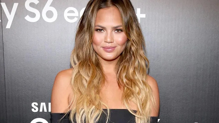 Chrissy Teigen.