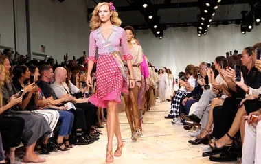 Karlie Kloss on the Diane von Furstenberg runway