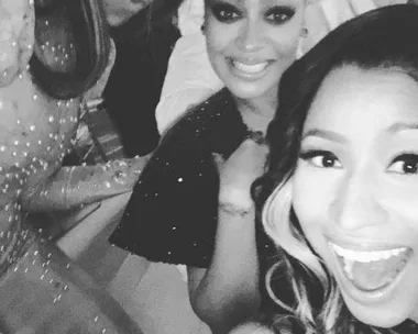 Nicki Minaj and Beyonce selfie.