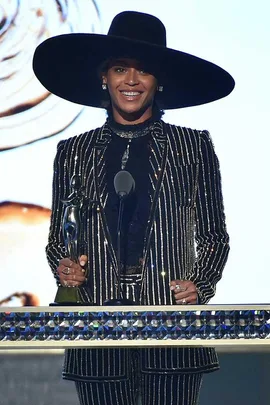 Beyonce accepts The CDFA Fashion Icon Award onstage at the 2016 CFDA Fashion Awards at the Hammerstein Ballroom on June 6, 2016 in New York City.