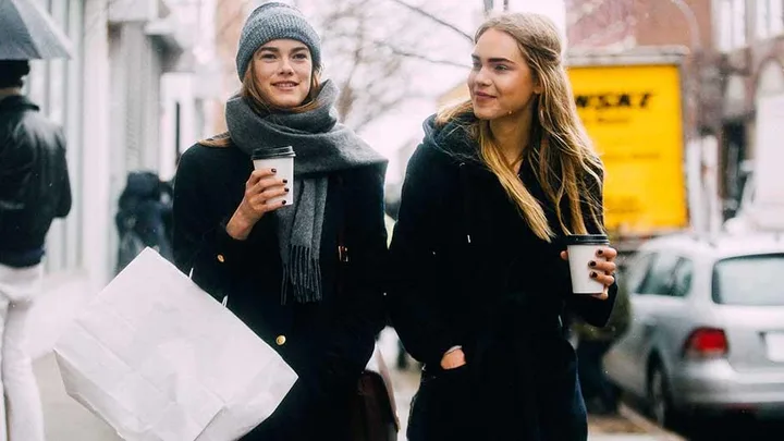 Models drinking coffee