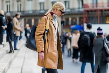 Street style turtleneck sweater