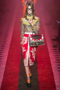 gucci ss17 runway