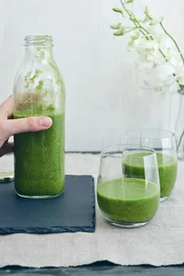 jesinta campbell green smoothie recipe