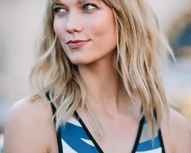 Karlie Kloss.