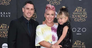 pink announces second pregnancy with instagram