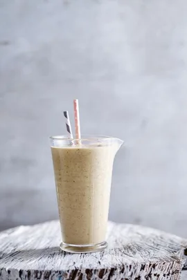 Almond And Avocado Protein Smoothie